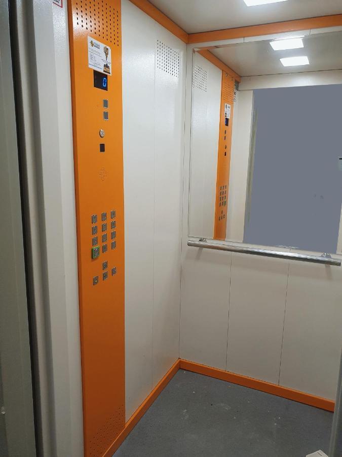 Center Apartment, Balcony Twarda 华沙 外观 照片